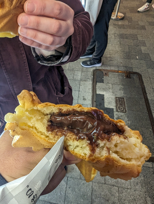Taiyaki de Magikarp / Akihabara, Tokyo